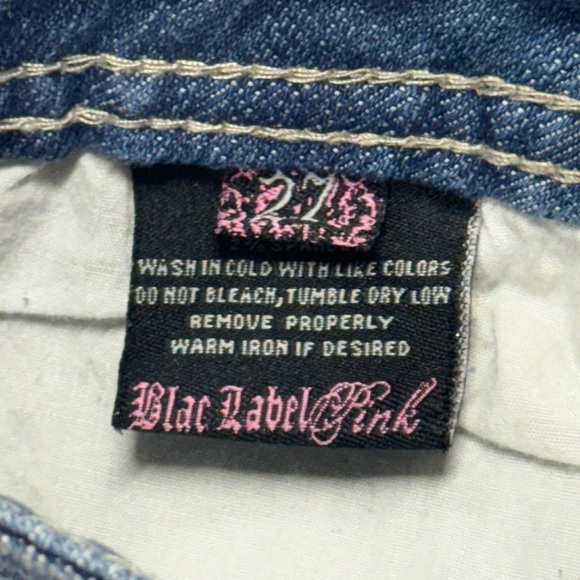 Blac label pink size 27 blue colored jean shorts in great condition! - Picture 4 of 10
